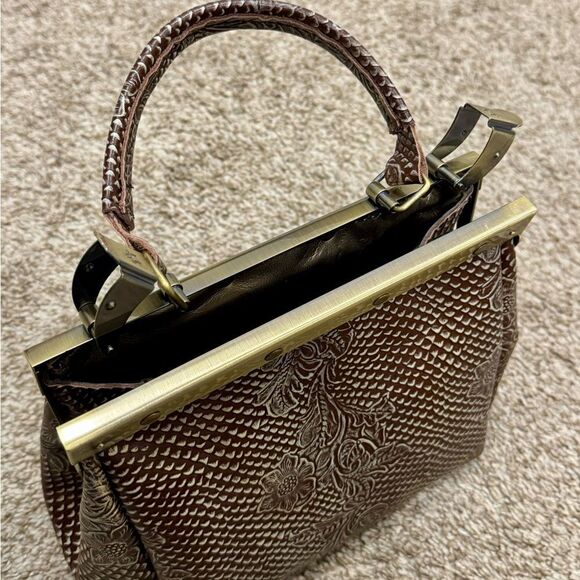 Unique, One of Kind! Handmade Embossed Cowhide Double Sides Push Lock Handbag - Picture 14 of 16